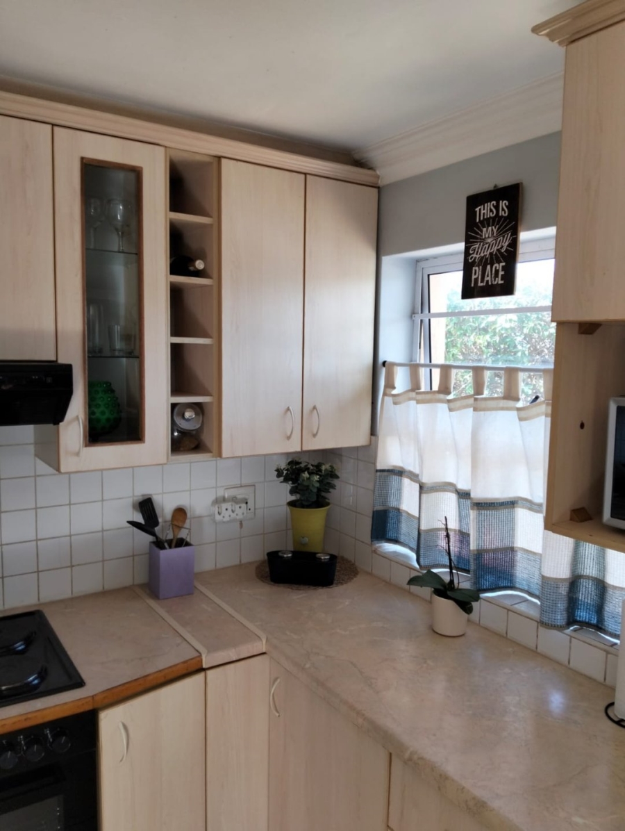 To Let 3 Bedroom Property for Rent in Ferreira Town Eastern Cape